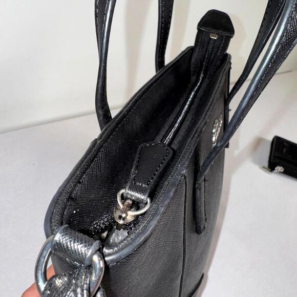 Black Guess Tote Bag with Matching Wallet - Picture 3 of 5